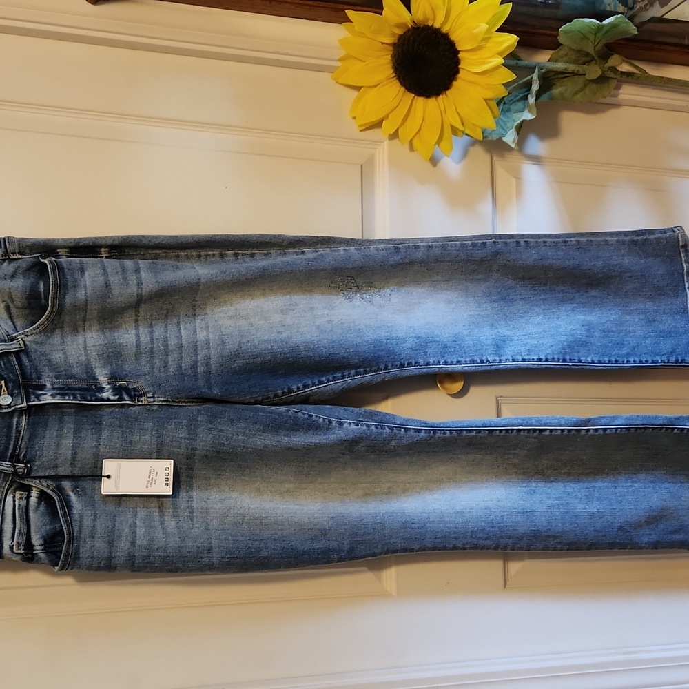 Judy Blue Mid Rise Bootcut Distressed Jeans 14w